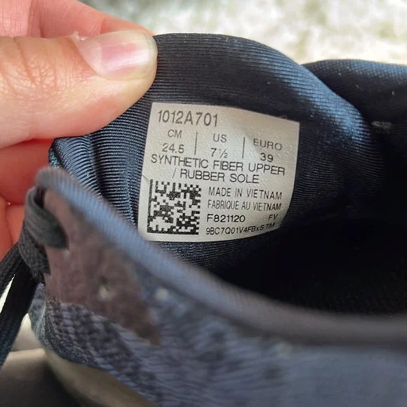 ASICS sneakers - Picture 5 of 6